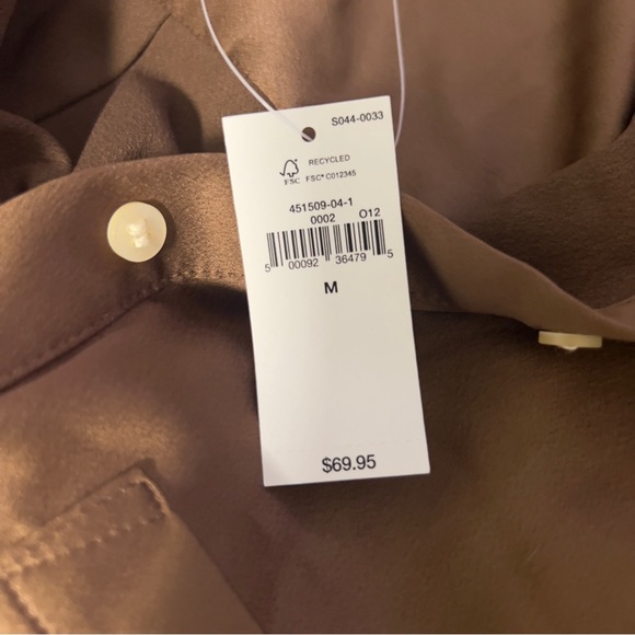 NWT* GAP Satin Button Down Blouse in Cozy Brown - Picture 5 of 7